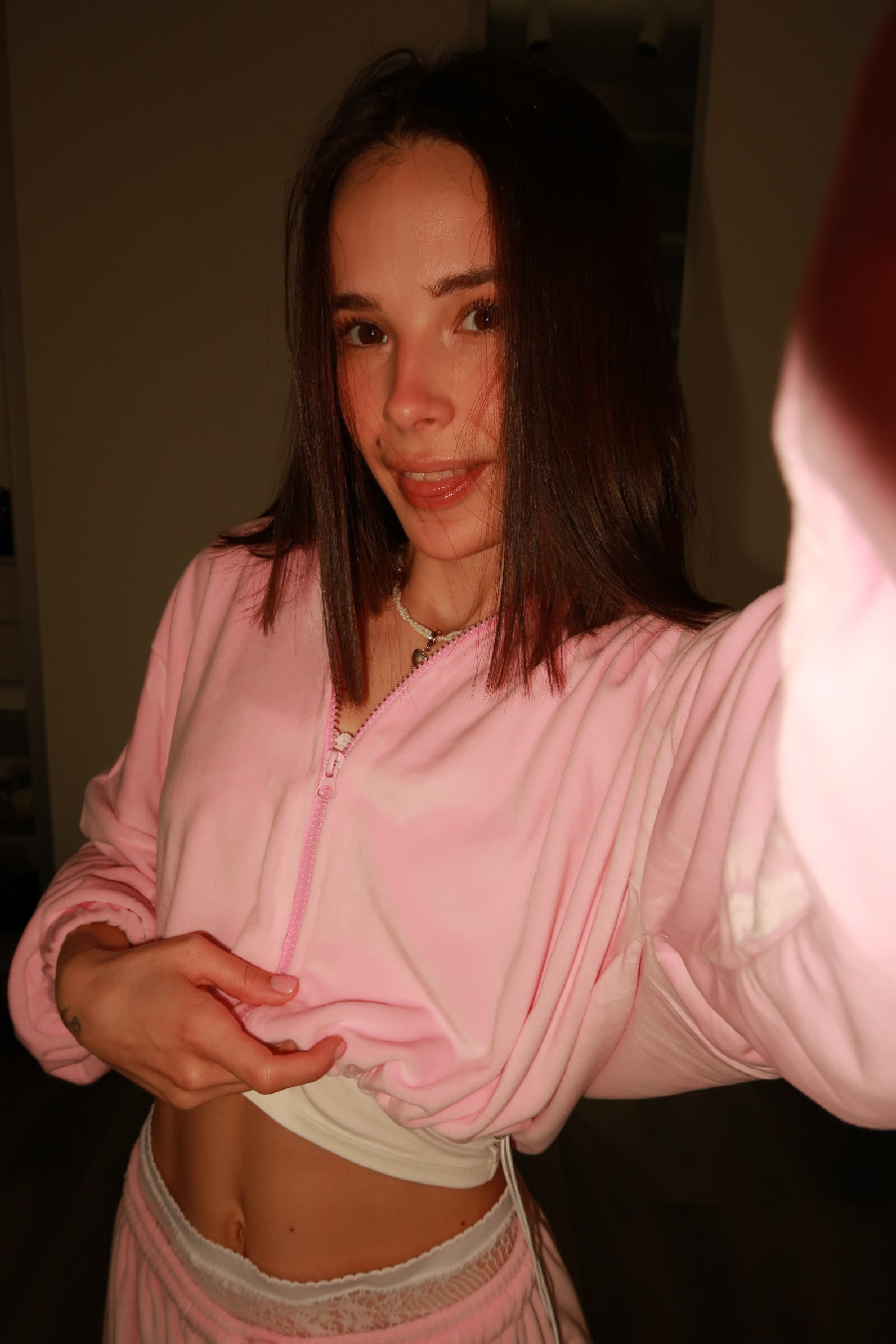 Tina brings the glow — live moments in Casablanca